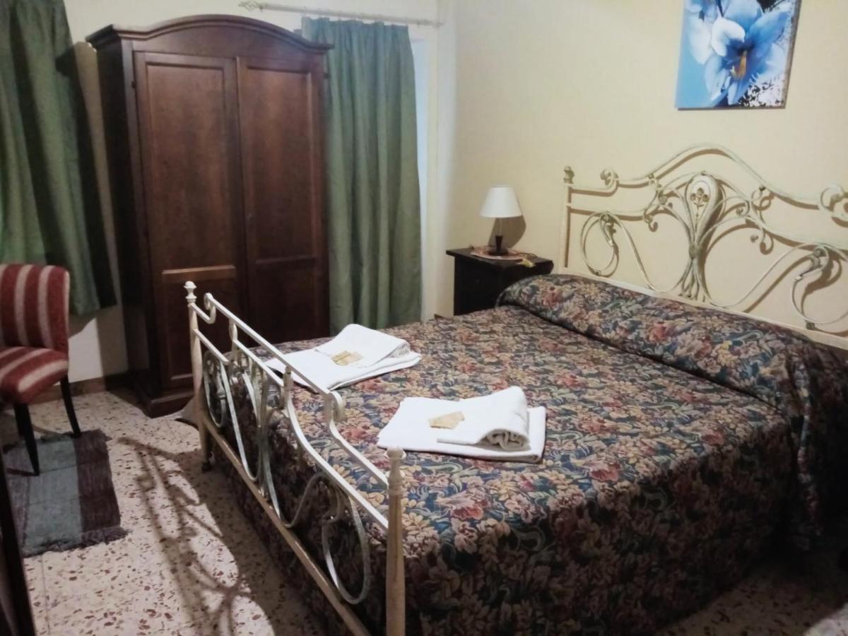 Albergo Diffuso Borgo Santa Caterina "Vintage" Кастильоне ди Сичилия Екстериор снимка