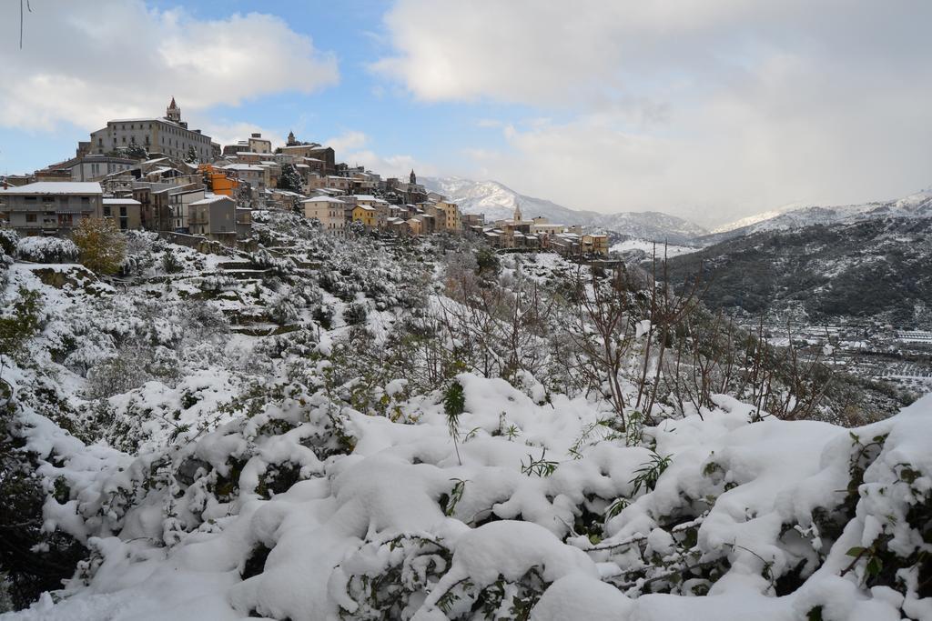 Albergo Diffuso Borgo Santa Caterina "Vintage" Кастильоне ди Сичилия Екстериор снимка